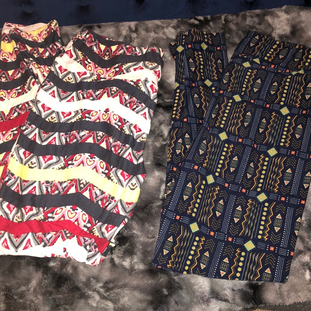 2 LulaRoe leggings